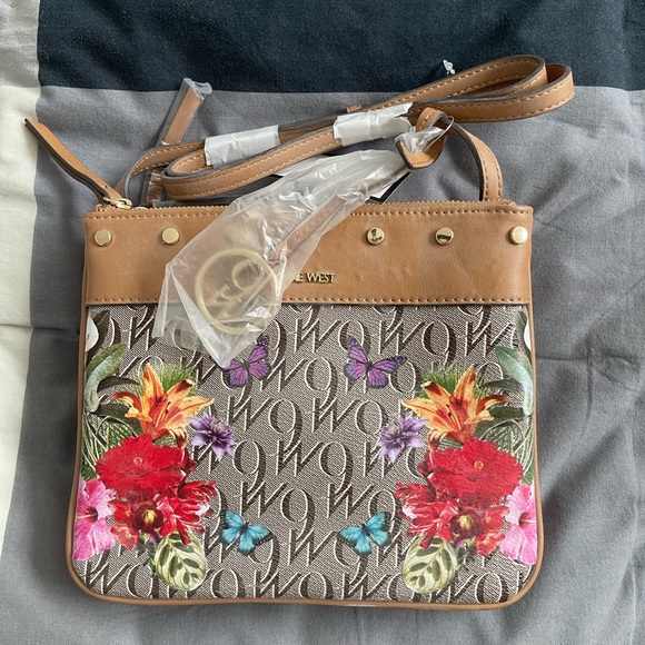 Nine West Handbags - Nine West Bag